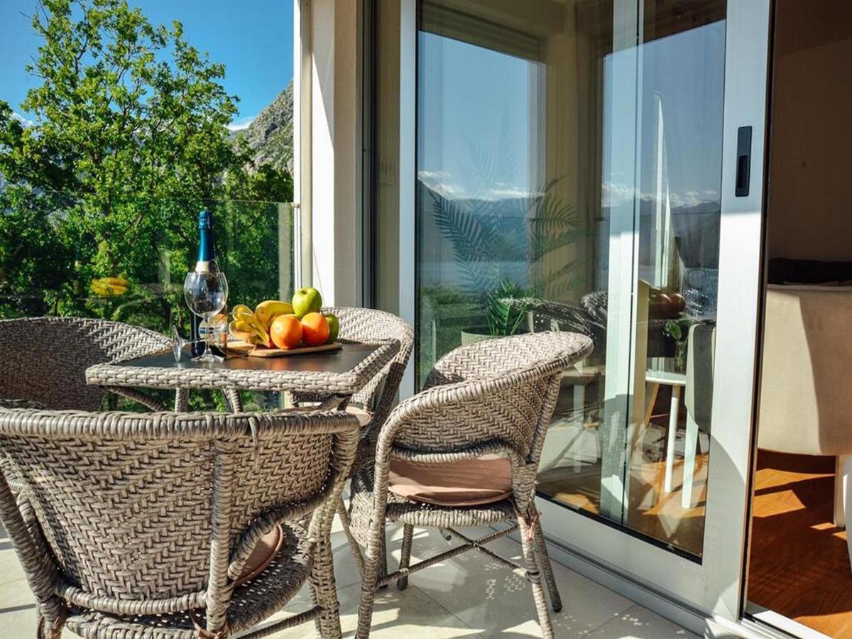 Ily Apartment With Sea View Kotor Zewnętrze zdjęcie